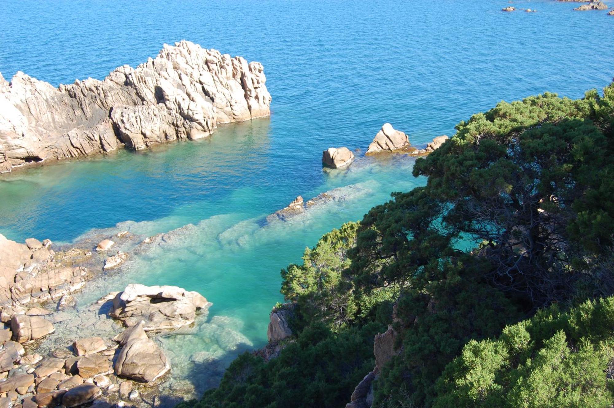Isola Rossa Appartamenti Standard 外观 照片